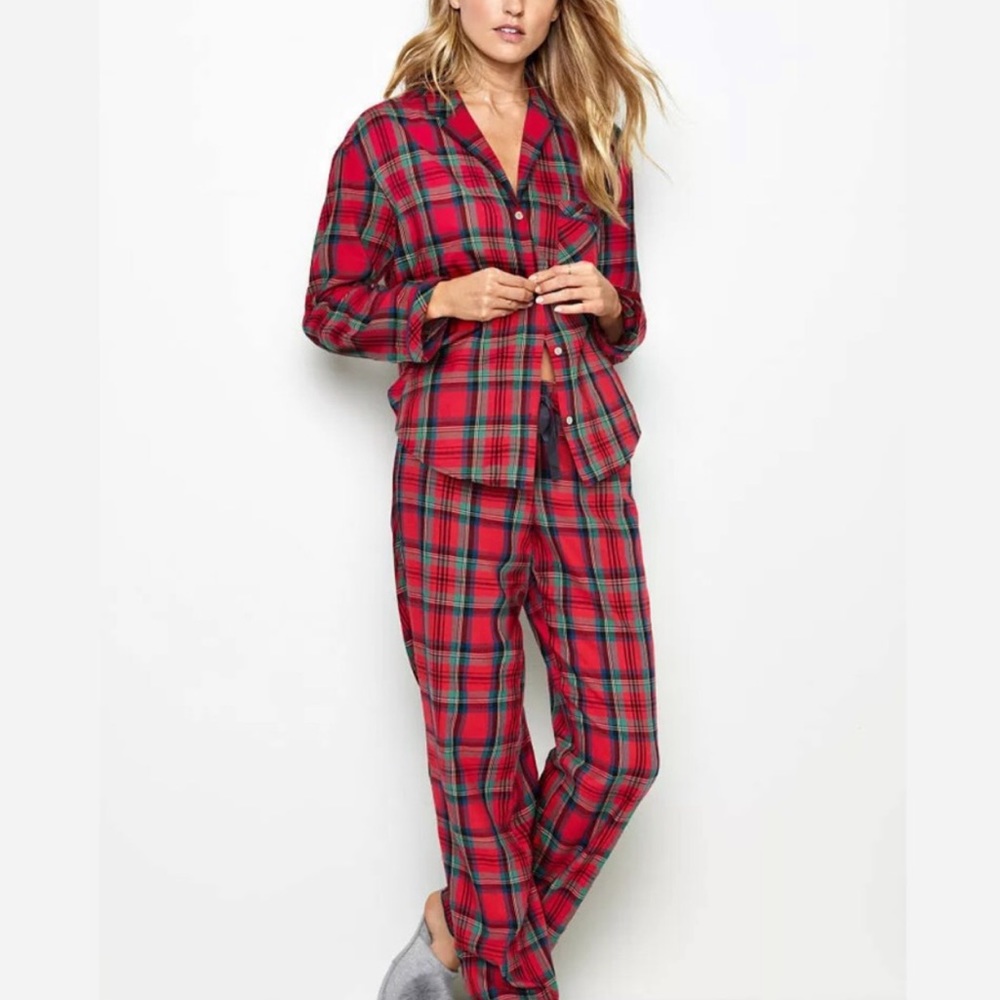 Victoria’s Secret Christmas Red Plaid Cotton Blend Button Down Pajama Set Small